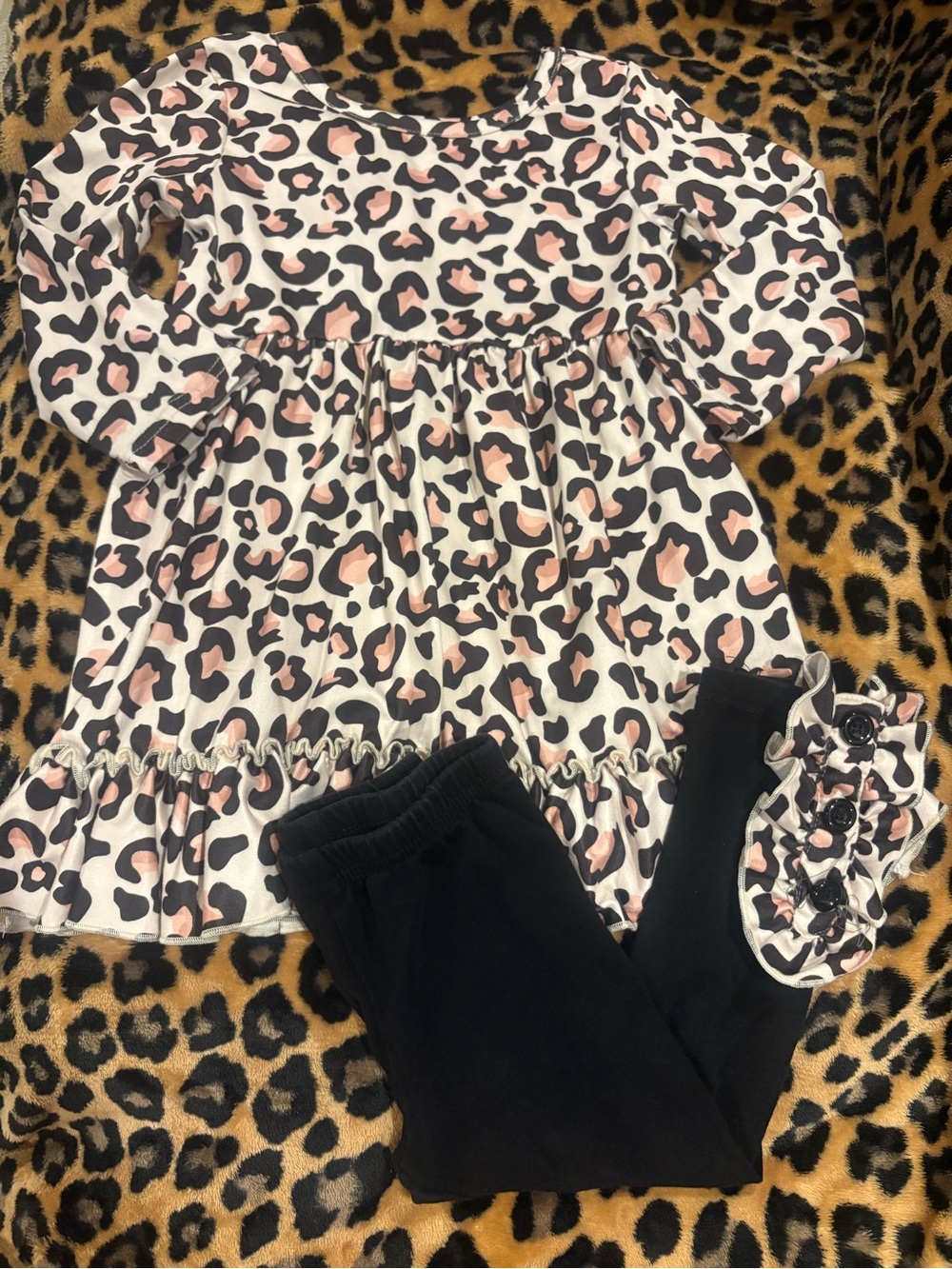 Boutique Matching Leopard Print Long Sleeve and Pant 2 Piece Set Toddler Girl 3T